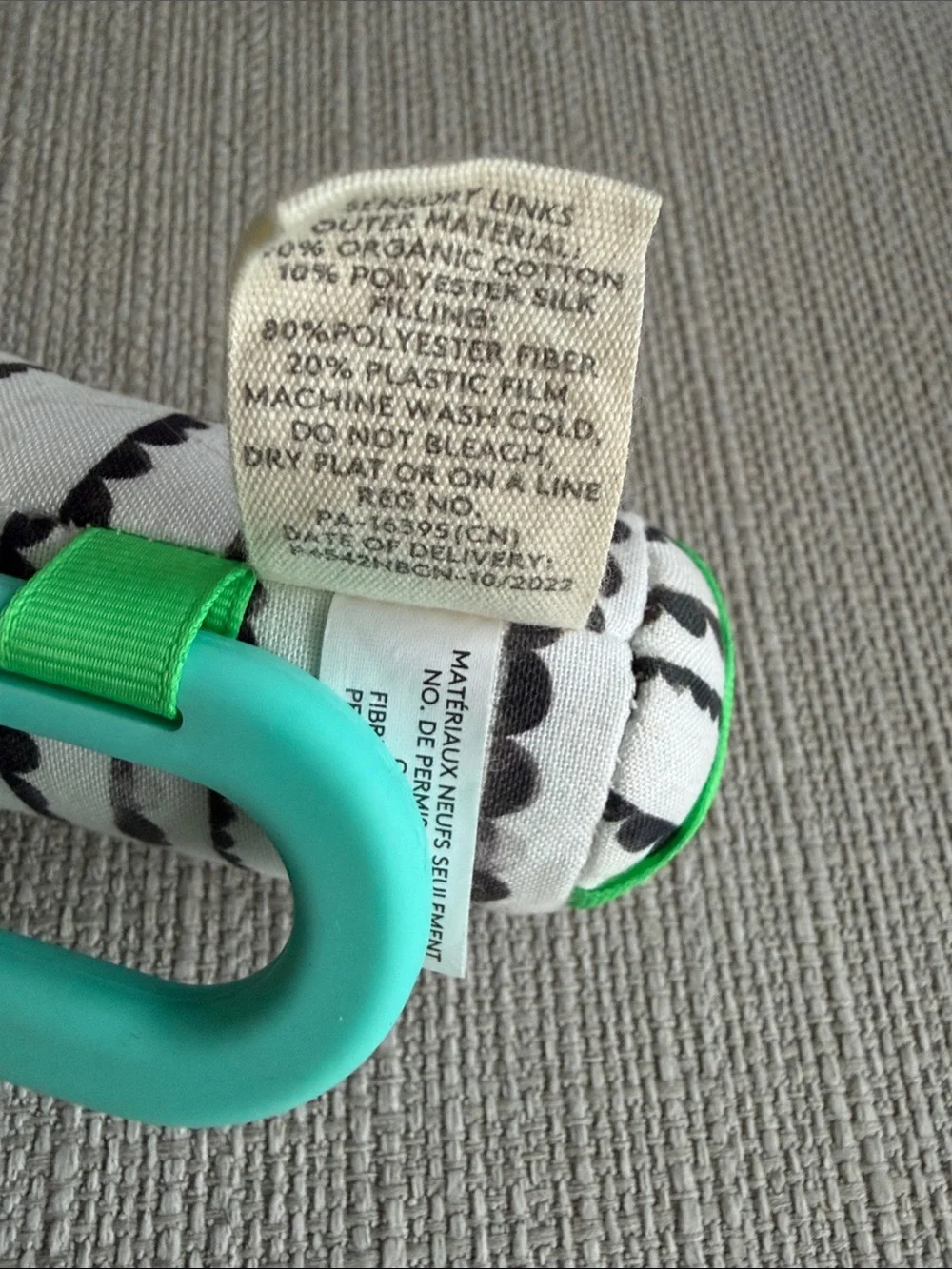 Lovevery sensory links toy